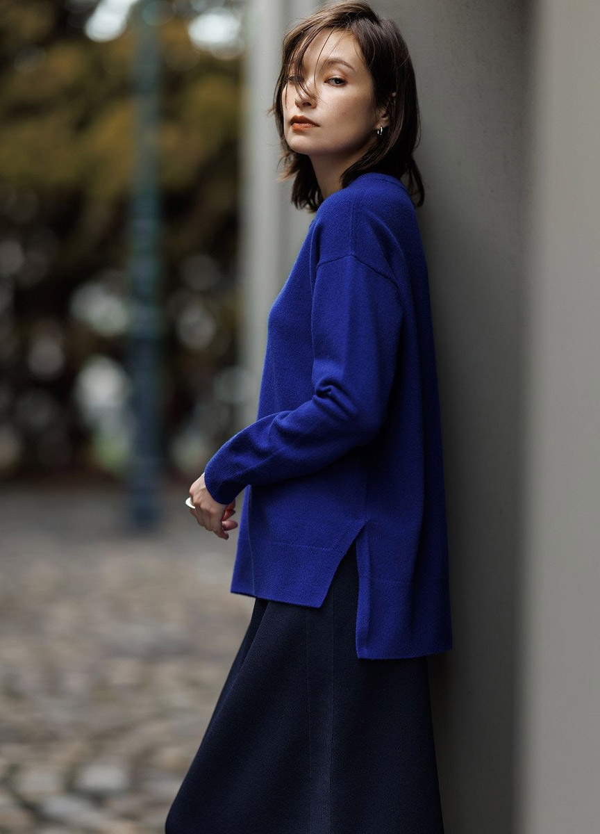 輕柔喀什米爾混紡圓領上衣